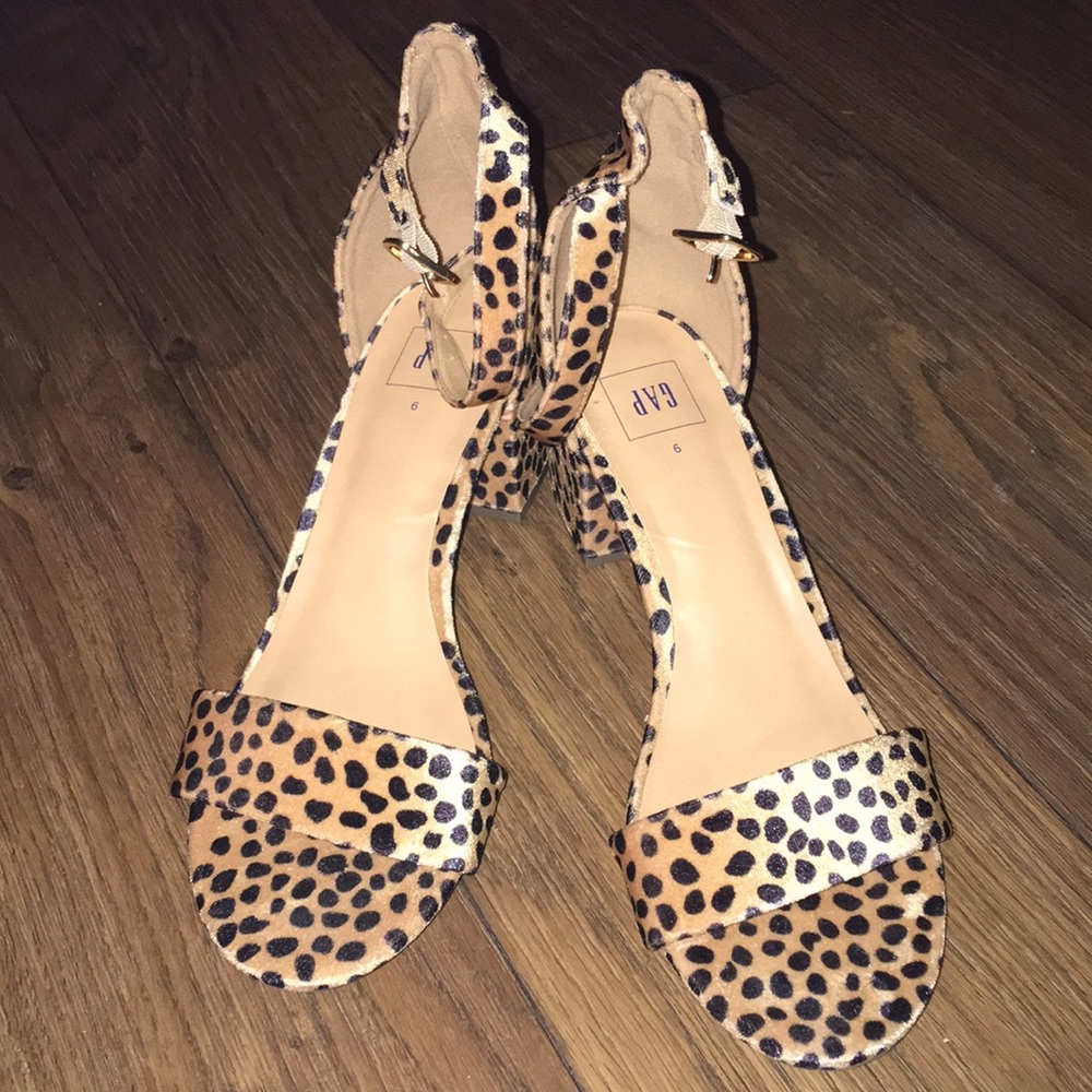 Opened Toed Mini Heels
